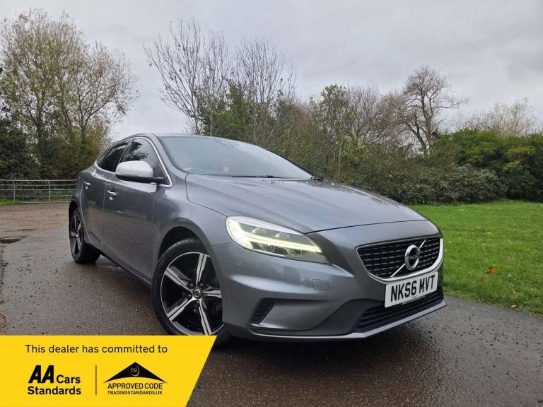 2016 Volvo V40 2.0 D2 R-Design Euro 6 (s/s) 5dr HATCHBACK Diesel Manual