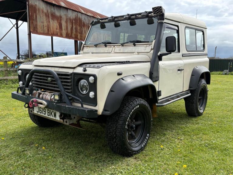 1992 Land Rover Defender 90 2.5 TD5 Hard Top Station Wagon 3dr Diesel Manual (282 g/km, 120 bhp) ...