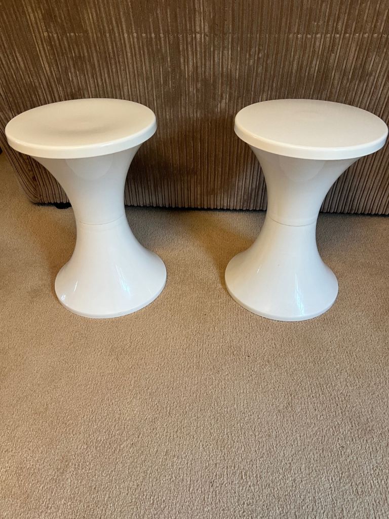 image for 2 white hard stools 