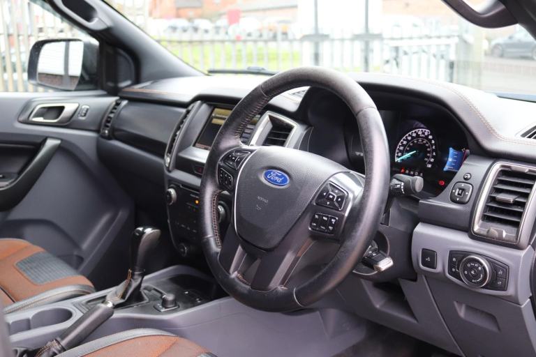 Ford Ranger 3.2 TDCi Wildtrak Auto - RAPTOR LOOKS 
