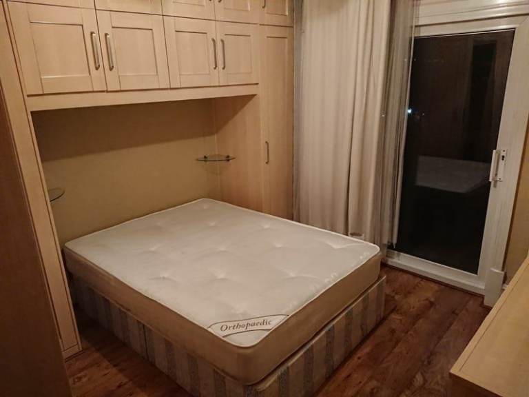 SPACIOUS DOUBLE ROOMS TO LET IN HOUSE SHARE IN WEMBLEY HA9 8EJ 