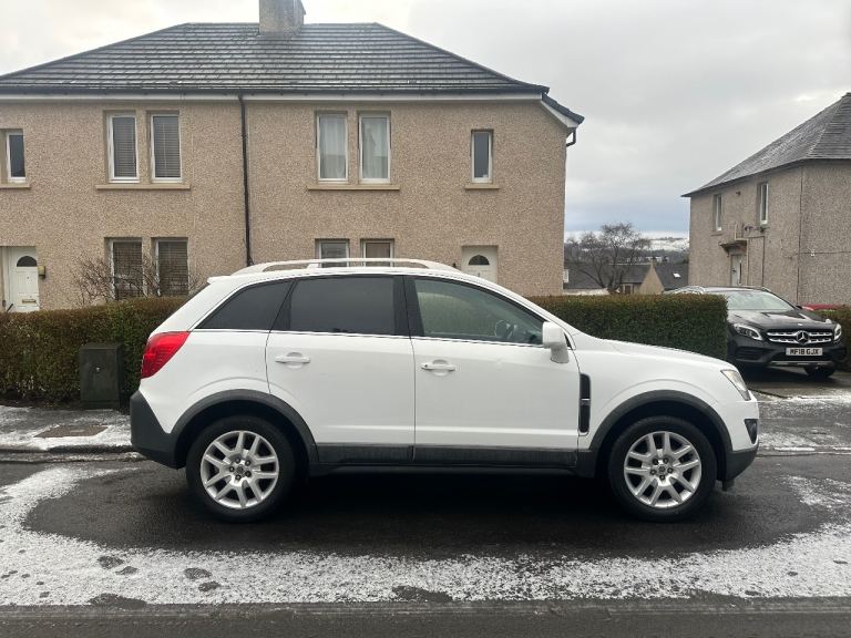 CONSTANT 4x4 . 2012 VAUXHALL ANTARA 2.2 diesel .