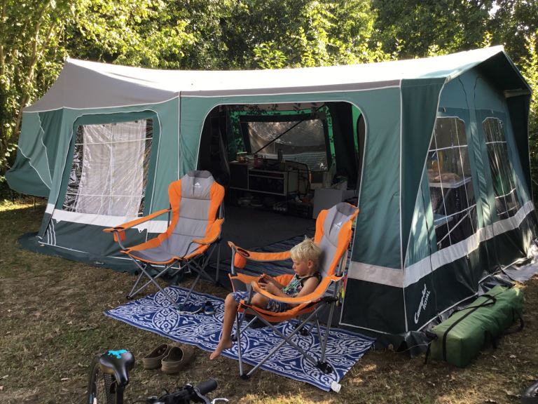 Camplet Royal with Awning & Side Annex