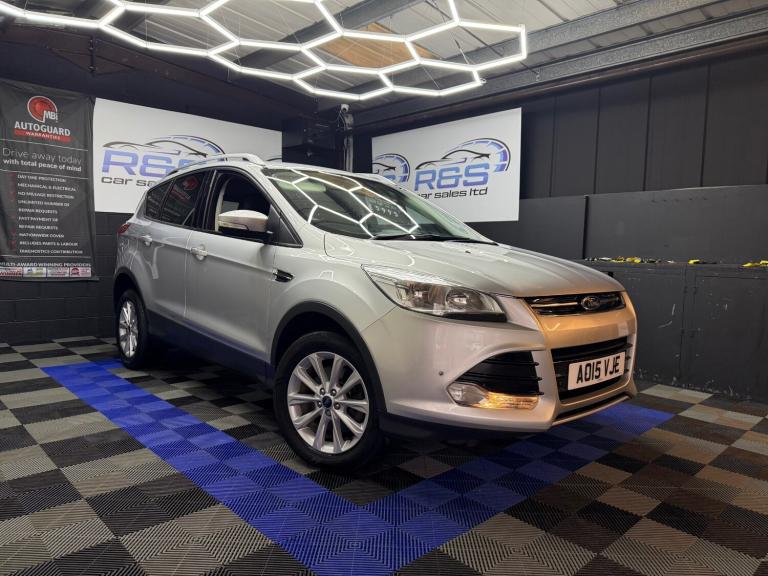 2015 Ford Kuga 2.0 TDCi 180 Titanium 5dr Powershift HATCHBACK Diesel Automatic