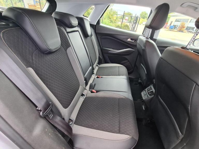 VAUXHALL GRANDLAND X 1.5 Turbo D BlueInjection Sport Nav Euro 6 (s/s) 5dr 2019