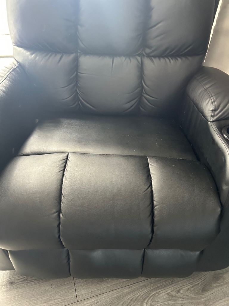 2 matching swivel massage recliner 