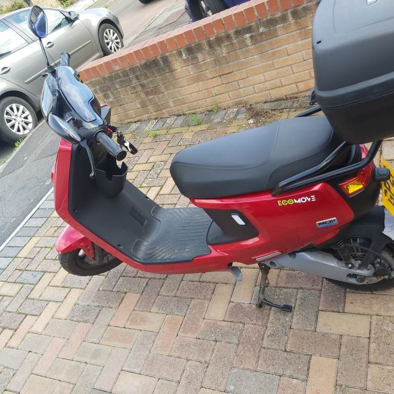 Red MQi+ Sport Electric Moped, 2021