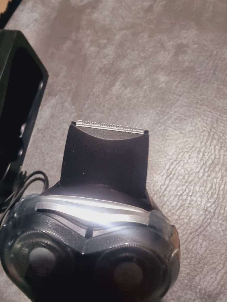 SweetLF Shaver SWS7105 Blue Electric Razor – Brand New