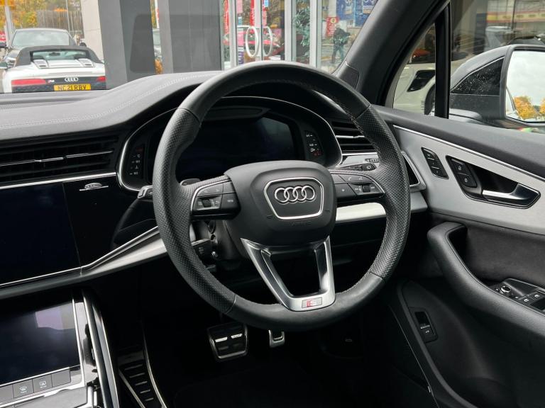 2024 Audi Q7 3.0 TFSI V6 55 Black Edition SUV 5dr Petrol Tiptronic quattro Euro 6 (s/s)  ESTATE P...