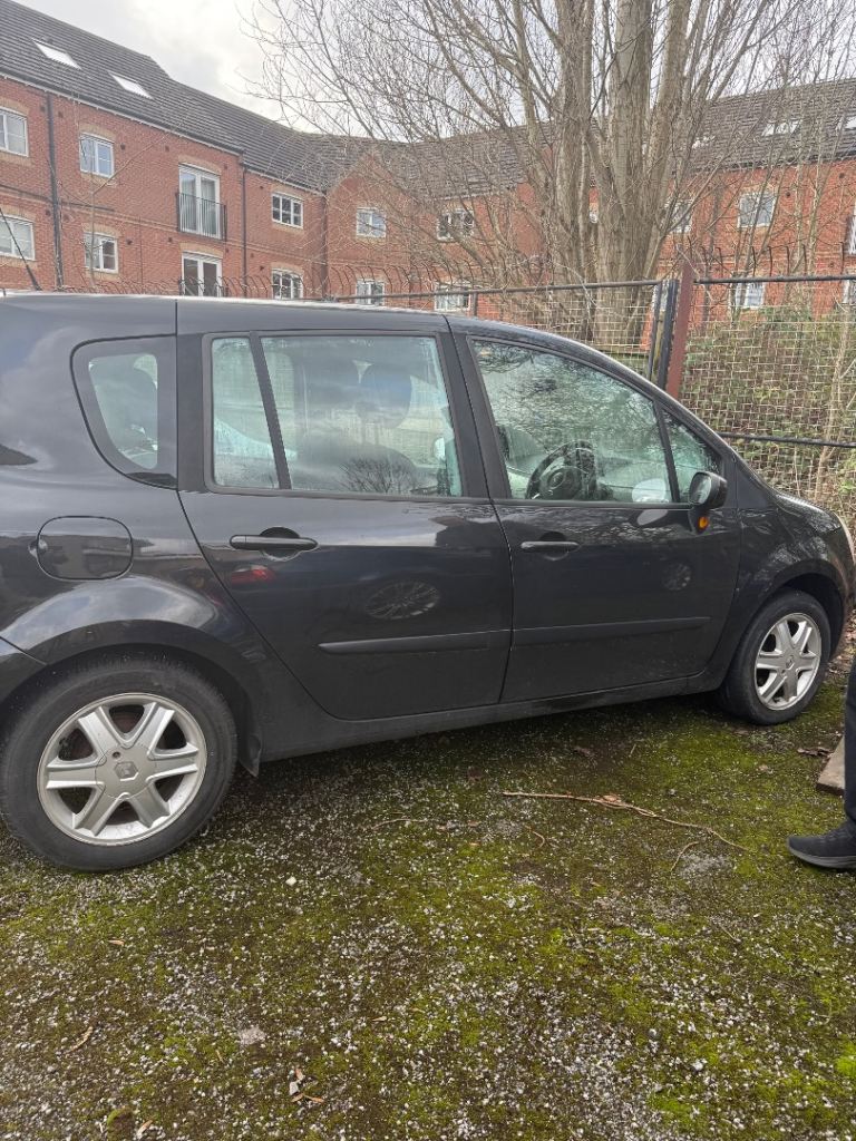 Renault, GRAND MODUS, Hatchback, 2008, Manual, 1149 (cc), 5 doors