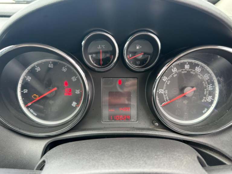 VAUXHALL ASTRA GTC 1.6 T 16V Sport 2012