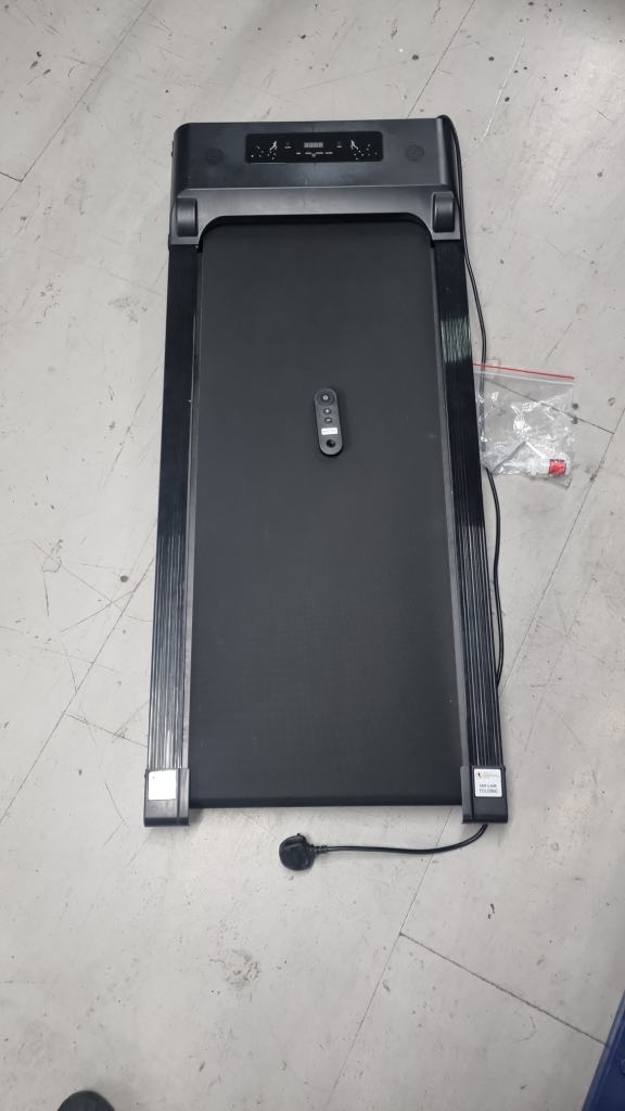 Walking Pad/ Treadmill with remote control, 0-6kph still like new £60