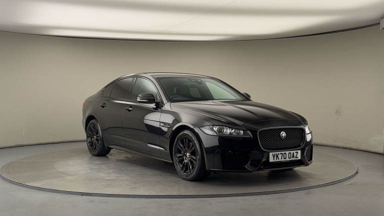 2020 Jaguar XF 2.0d Chequered Flag Saloon 4dr Diesel Auto Euro 6 (s/s) (180 ps) Saloon Diesel Aut...