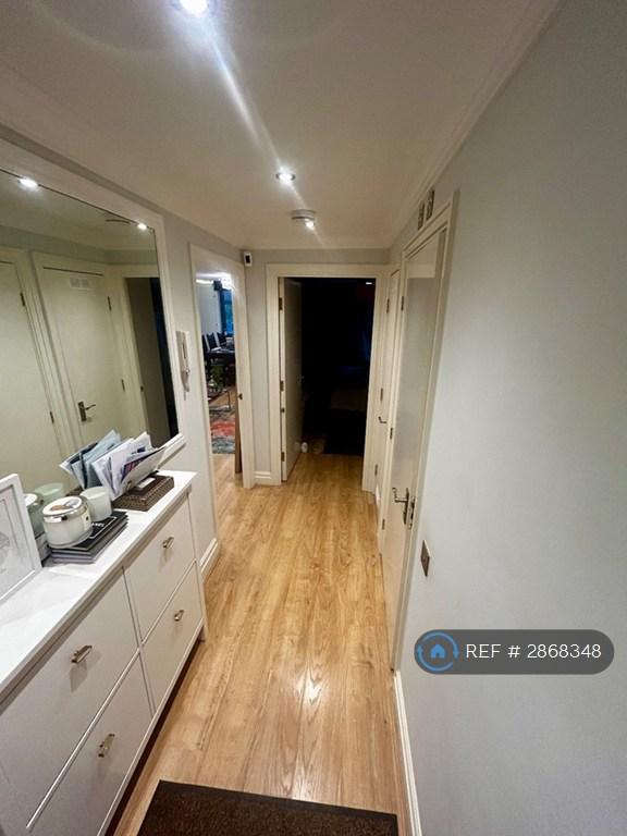 1 bedroom flat in Sheldon Square, London, W2 (1 bed) (#2868348)