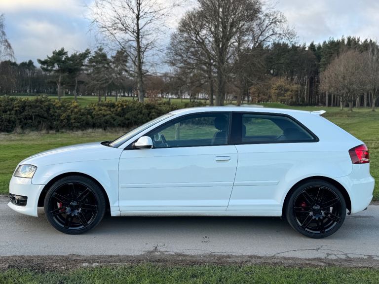 Audi, A3, Sline black edition  Hatchback, 2012, Manual, 1598 (cc), 3 doors
