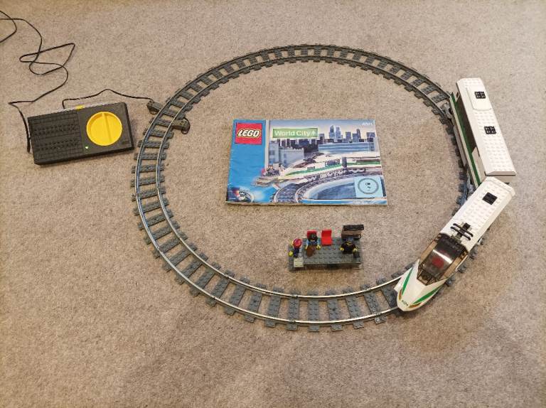 LEGO High Speed Train 4511 with track, power, regulator and instructions