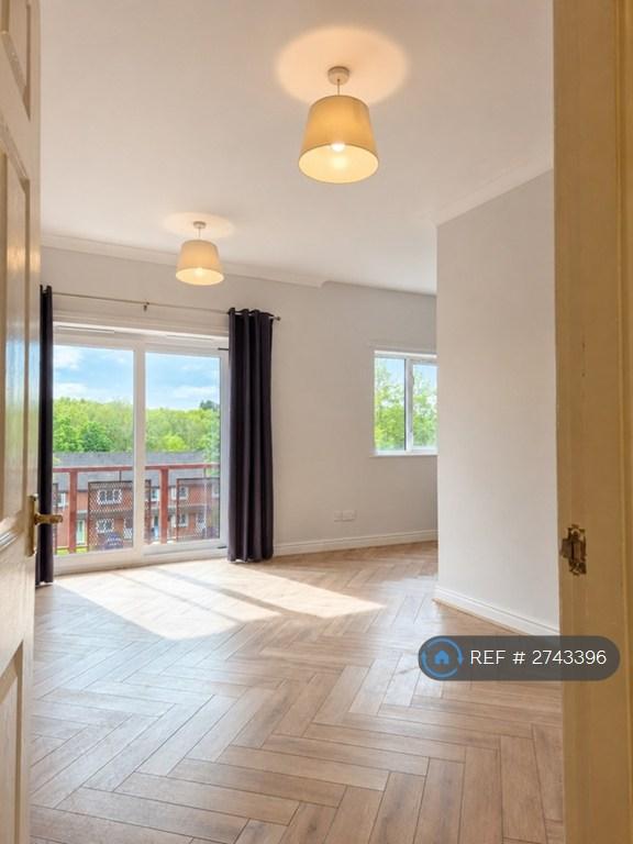 2 bedroom flat in Navigation Way, Ashton-On-Ribble, Preston, PR2 (2 bed) (#2743396)