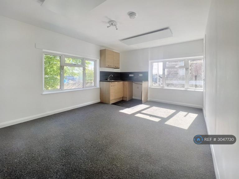 1 bedroom in Gloucester Road, Bristol, BS11 (#3047730)