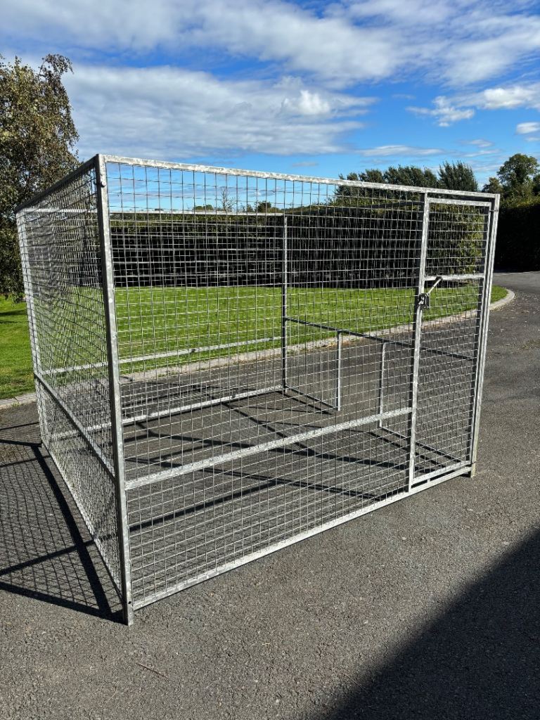 Dog pen dog run 8ft x 8ft galvanised 
