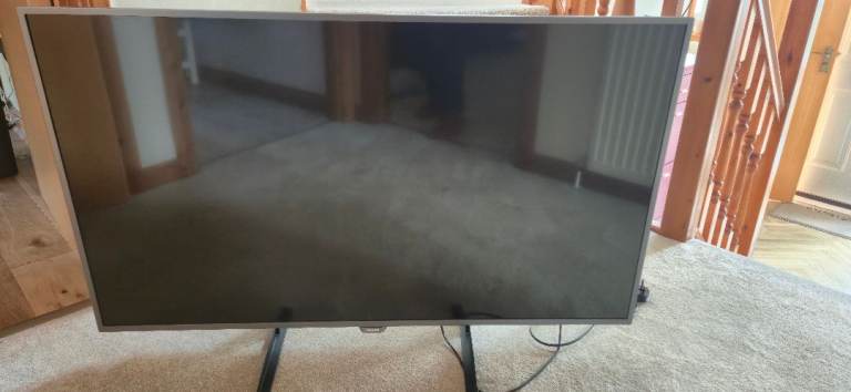 Philips 49PUS6401/12 49-inch 4K Smart TV with Remote