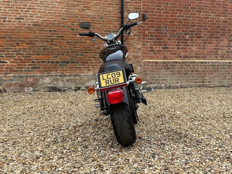 2007 Harley-Davidson Sportster XL 1200 C Custom Sport. 