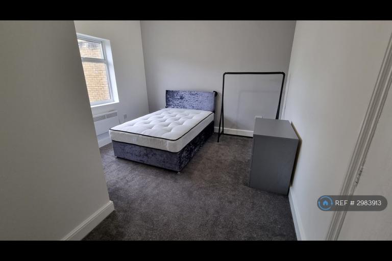 1 bedroom in The Broadway, Stanmore, HA7 (#2983913)