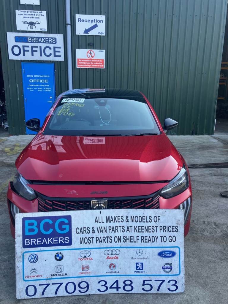 2025 peugeot 208 parts breaking 