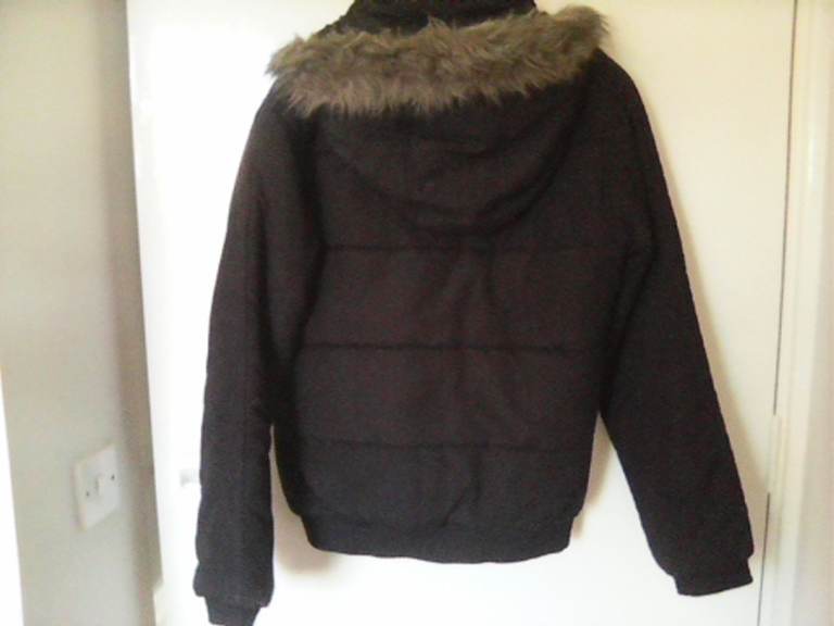 BRAND NEW LONSDALE PUFFA JACKET - SIZE 12