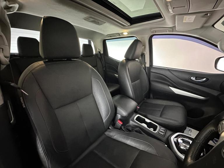 2019 Nissan Navara 2.3 dCi Tekna Auto 4WD Euro 6 4dr PICK UP Diesel Automatic