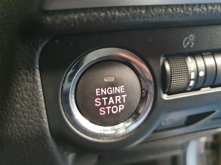 2017 Subaru XV 2.0i SE Premium Lineartronic 4WD Euro 6 (s/s) 5dr HATCHBACK Petrol Automatic