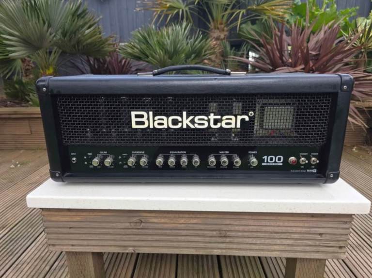 Blackstar series One 100w with pedal 