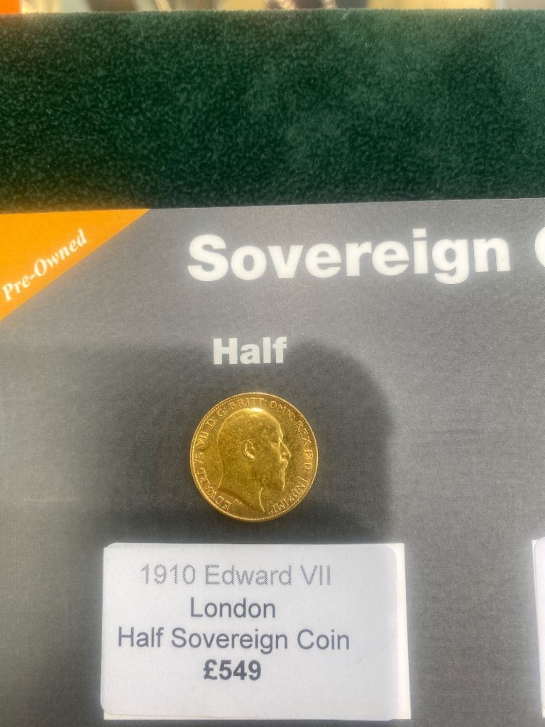 1910 Edward VII half sovereign coin £549