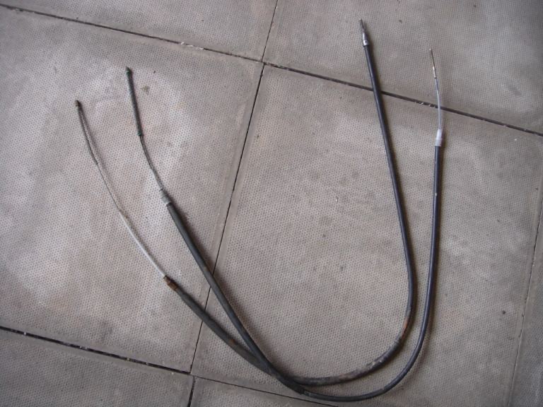 VW GOLF MK2 REAR HANDBRAKE CABLES 2X
