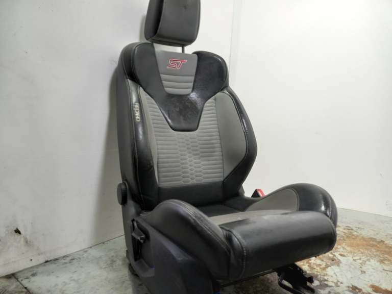 Ford Fiesta Front Seat 2012-2018 St-2