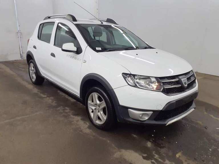 2014 Dacia Sandero Stepway 1.5 dCi Laureate 5dr HATCHBACK DIESEL Manual