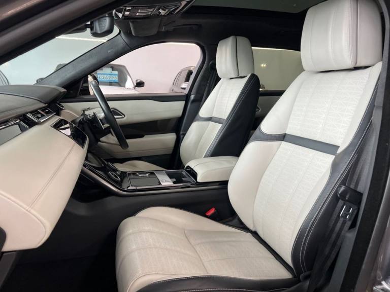2017 Land Rover Range Rover Velar 3.0 SD6 V6 First Edition SUV 5dr Diesel Auto 4WD Euro 6 (s/s) (...