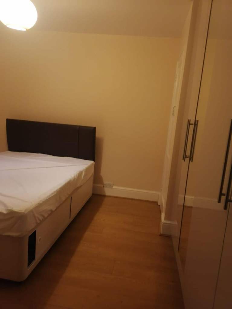 Double room for rent