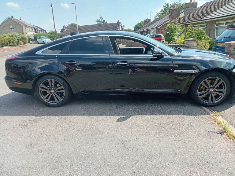 Jaguar, XJ, Saloon, 2017, Other, 2993 (cc), 4 doors