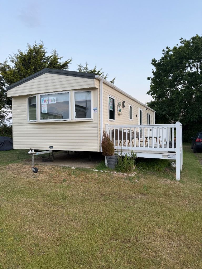 Abi elegance 2 bedroom static caravan sited Great Yarmouth Norfolk 