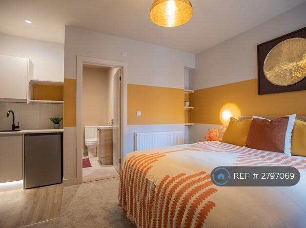 1 bedroom in Derby Road, Portsmouth, PO2 (#2797069)