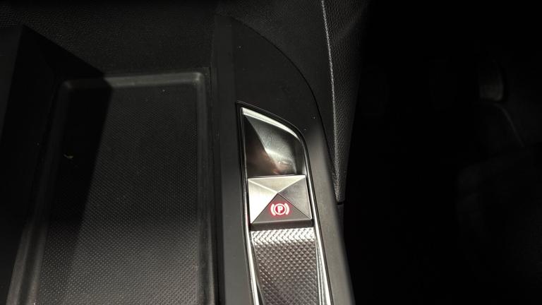 2023 DS Automobiles DS 3 1.2 PureTech Bastille SUV 5dr Petrol Manual Euro 6 (s/s) (100 ps) SUV Pe...