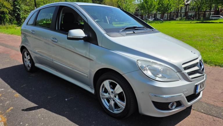 2011 Mercedes-Benz B Class B160 SE 5dr CVT Auto MPV Petrol Automatic