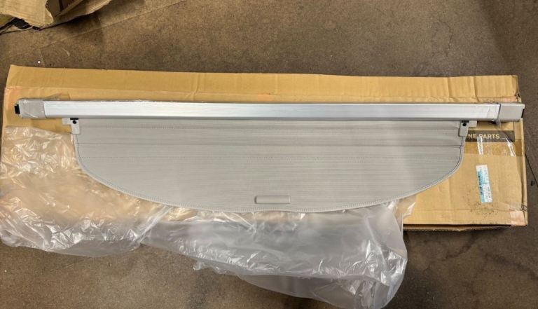 Brand New Genuine Nissan X Trail Parcel Shelf Tonneau Cover 849824CL6A