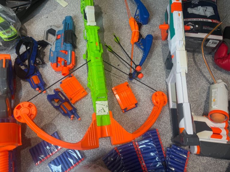 Large Nerf Gun Bundle – Various Models and Darts