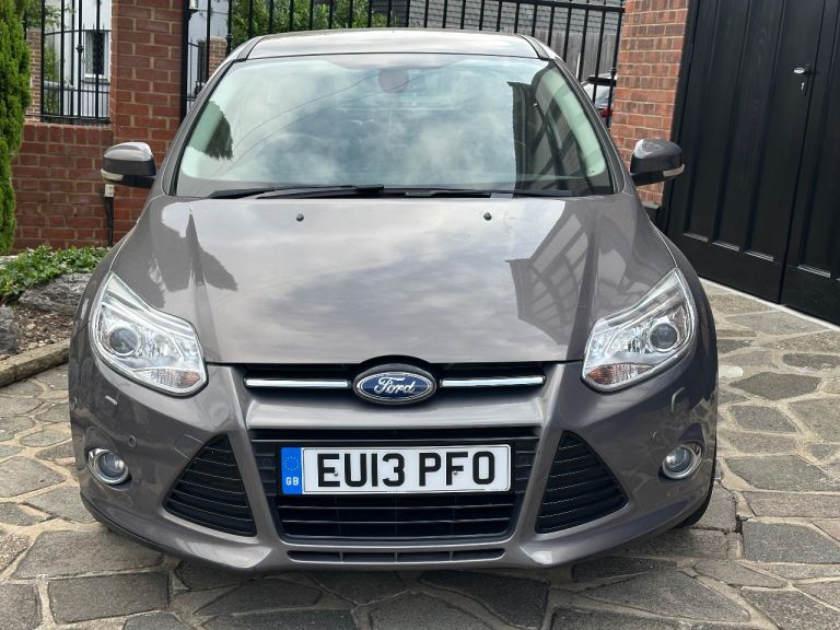 Ford, FOCUS, Hatchback, 2013, Manual, 998 (cc), 5 doors