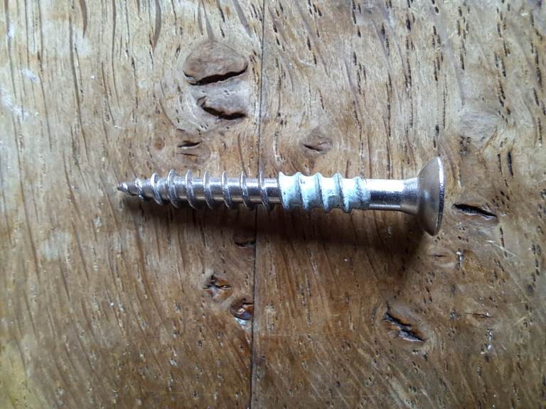 500+ Wood screws stainless steel interior/exterior 4.5mm x 35mm