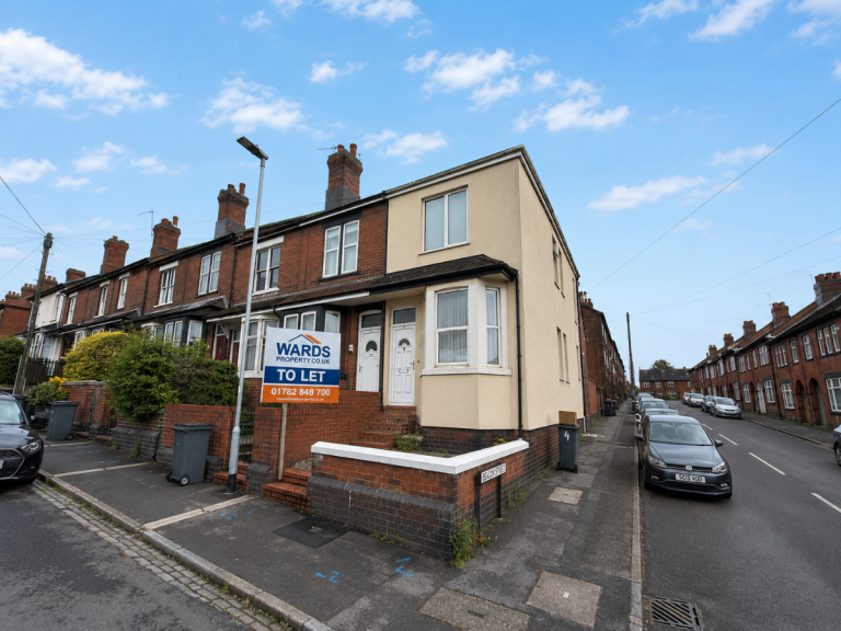 1 bedroom flat in Cromartie Street, Stoke-on-Trent, ST3 4LG