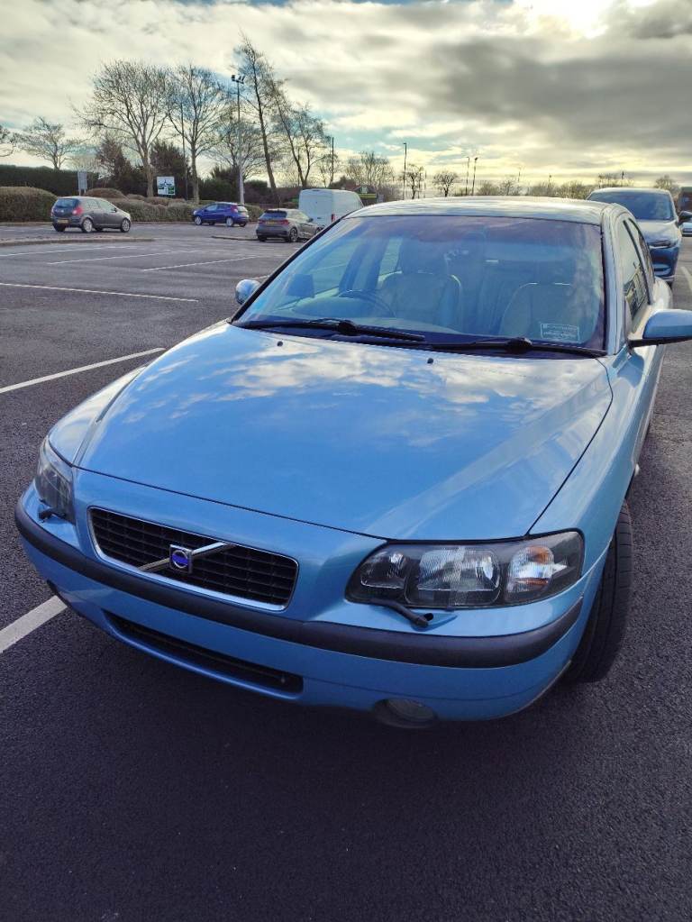 VOLVO S60 D5 SE