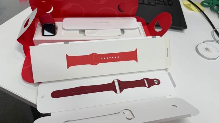 Apple Watch series 6 limited edition RED with original box Blood Oxygen Monitor ECG Heart Rate etc