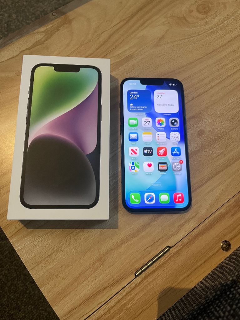 Apple iPhone 14 